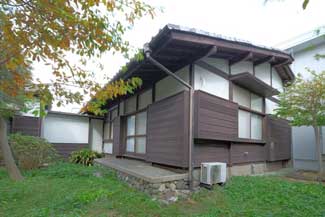 C邸（谷川徹三・俊太郎邸）